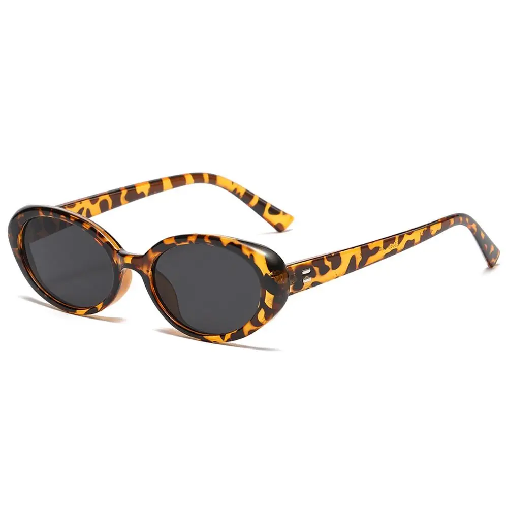 Retro Vintage Style Oval Sunglasses UV400 Protection Y2K Shades Aesthetic Accessories for Women & Men
Retro Vintage Style Oval Sunglasses UV400 Protection Y2K Shades Aesthetic Accessories for Women & Men
