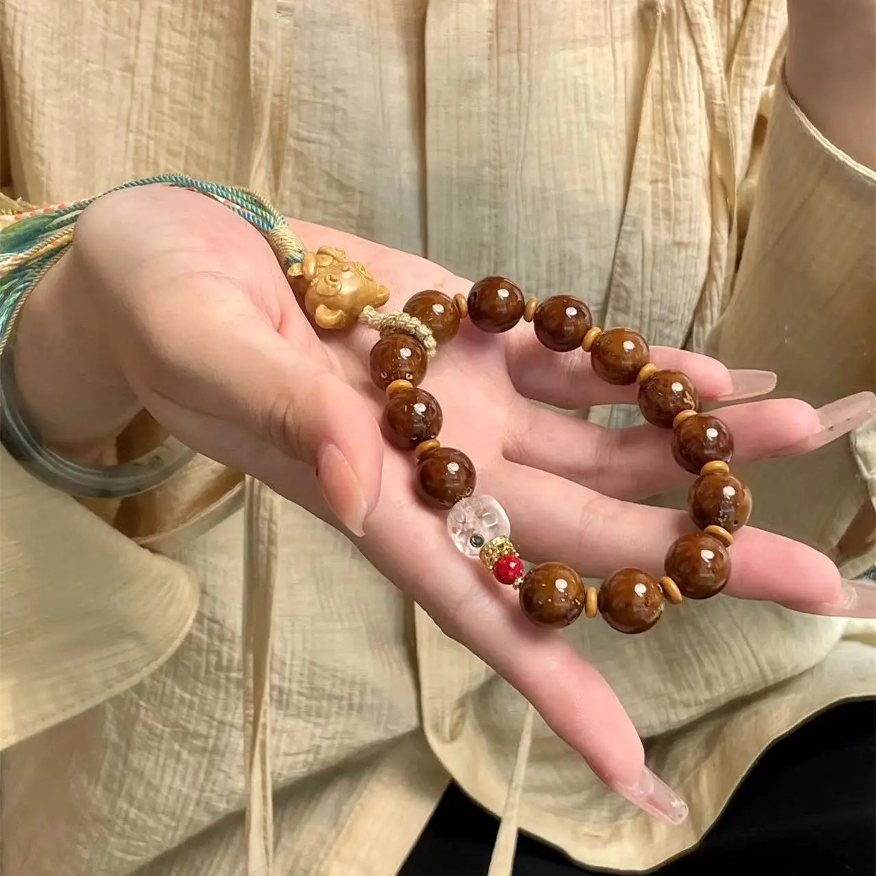 Original Zi Jin Shu a Dai Bear with Spacer Lucky Fortune Cultural Artifact Prayer Beads Bracelet
Original Zi Jin Shu a Dai Bear with Spacer Lucky Fortune Cultural Artifact Prayer Beads Bracelet