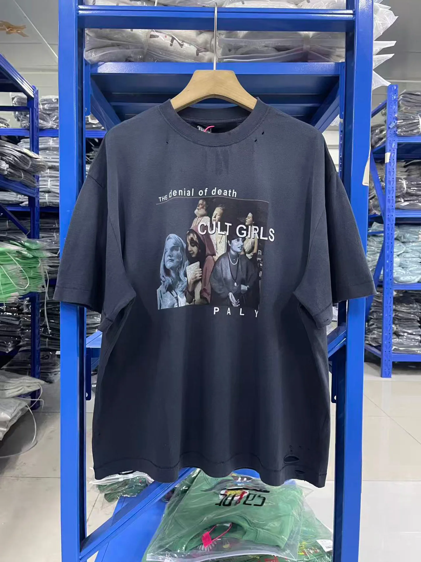 Paly American Style Heavyweight Vintage Washed Character Print Loose Short Sleeve T-Shirt Breathable Casual Cotton Top
Paly American Style Heavyweight Vintage Washed Character Print Loose Short Sleeve T-Shirt Breathable Casual Cotton Top