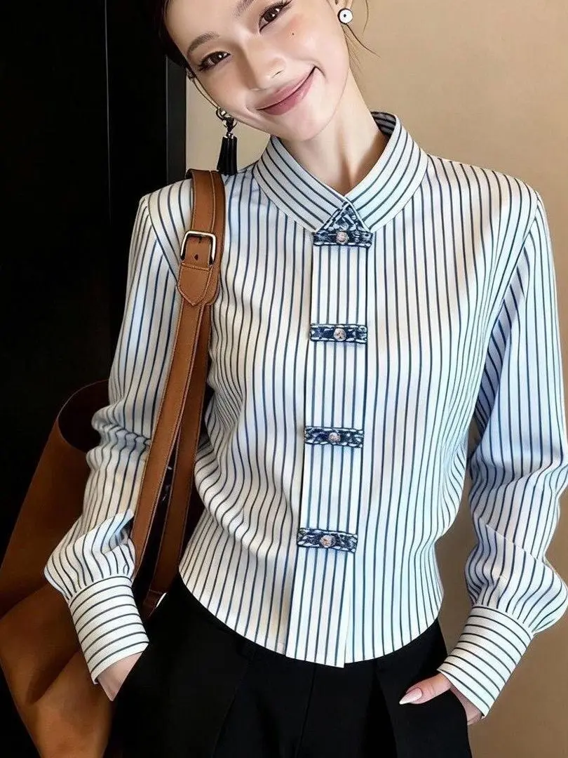 Elegant Blue Shirt for Women Unique Color Block Design Comfortable Fit Korean Style Commute Fashion Long Sleeve Striped Pattern
Elegant Blue Shirt for Women Unique Color Block Design Comfortable Fit Korean Style Commute Fashion Long Sleeve Striped Pattern