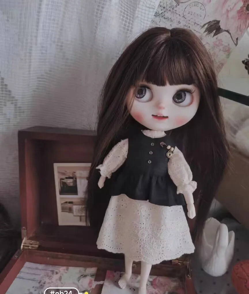 2025 Japanese Retro 3pcs style Landoudou/Blythe Dress+vest+Embroidered socks 1/6 30cm(Fit for azone,Pullip,Ob22/24/26, Licca)
2025 Japanese Retro 3pcs style Landoudou/Blythe Dress+vest+Embroidered socks 1/6 30cm(Fit for azone,Pullip,Ob22/24/26, Licca)