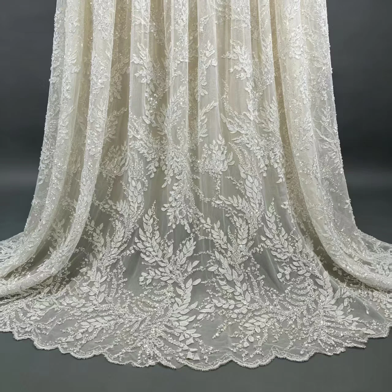 XILEI #21 Sequin Beads Embroidery Lace Fabric Wedding Evening Dress Fashion Clothing Brand Materials Luxury
XILEI #21 Sequin Beads Embroidery Lace Fabric Wedding Evening Dress Fashion Clothing Brand Materials Luxury