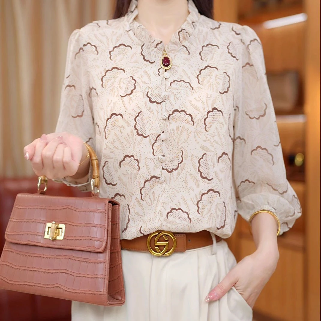 Fashionable Floral Print Shirt Women's Comfortable Style 2026 Summer New Age Reduction Slimming Versatile Casual Shirt
Fashionable Floral Print Shirt Women's Comfortable Style 2026 Summer New Age Reduction Slimming Versatile Casual Shirt