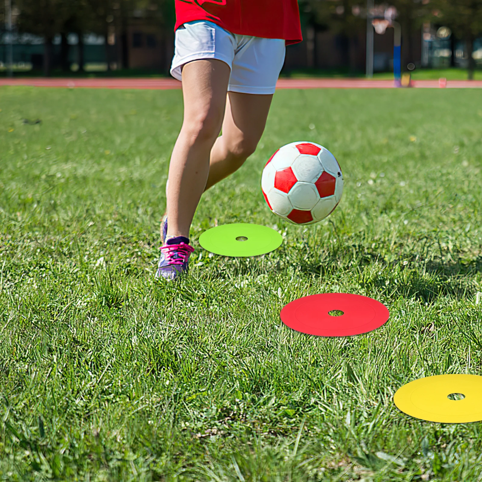 5Pcs Bright Color Football Training Marker Discs Tough Long-Lasting Tpe Sign Pads for Sports Training Grounds Outdoor Activities
5Pcs Bright Color Football Training Marker Discs Tough Long-Lasting Tpe Sign Pads for Sports Training Grounds Outdoor Activities