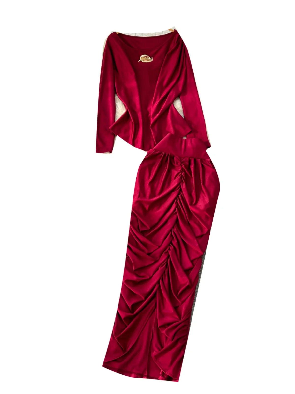 Faionable Женский комплект Svel с высокой талией Весенний сезон Advanced Feel Pullover Длинный топ све с плиссированной дизайнерской юбкой
Faionable Женский комплект Svel с высокой талией Весенний сезон Advanced Feel Pullover Длинный топ све с плиссированной дизайнерской юбкой