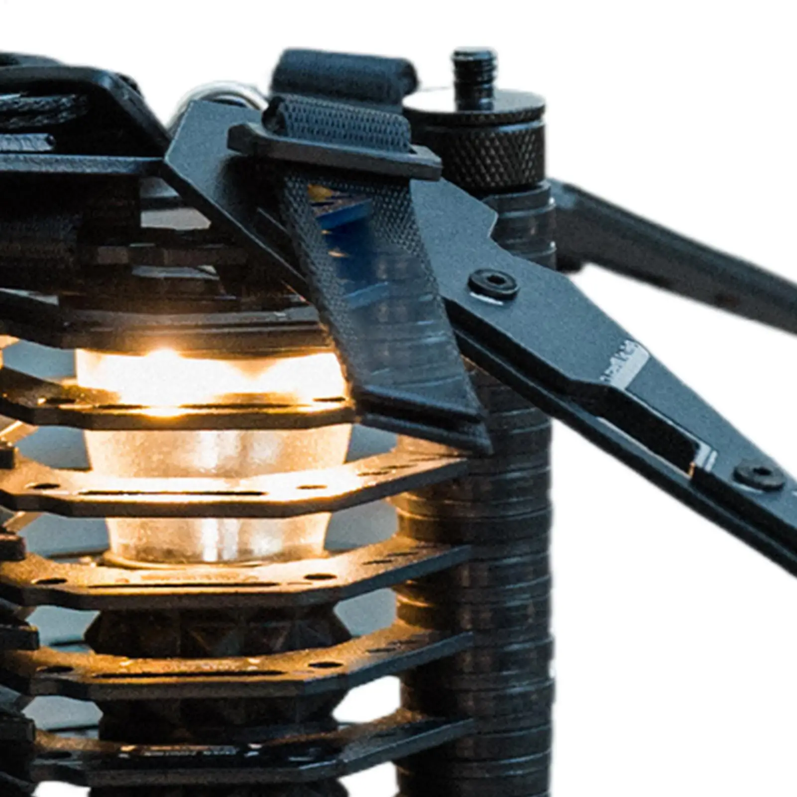 Outdoor Light Stand 255g Folding Lightweight Portable Mountain Supplies Camping Lantern Stand For Lawn Park Garden Outside Patio
Outdoor Light Stand 255g Folding Lightweight Portable Mountain Supplies Camping Lantern Stand For Lawn Park Garden Outside Patio