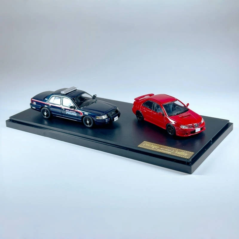 Rollin 1:64 Victoria Interceptor Impreza WRX STI Модель автомобиля из сплава, набор двойных автомобилей
Rollin 1:64 Victoria Interceptor Impreza WRX STI Модель автомобиля из сплава, набор двойных автомобилей