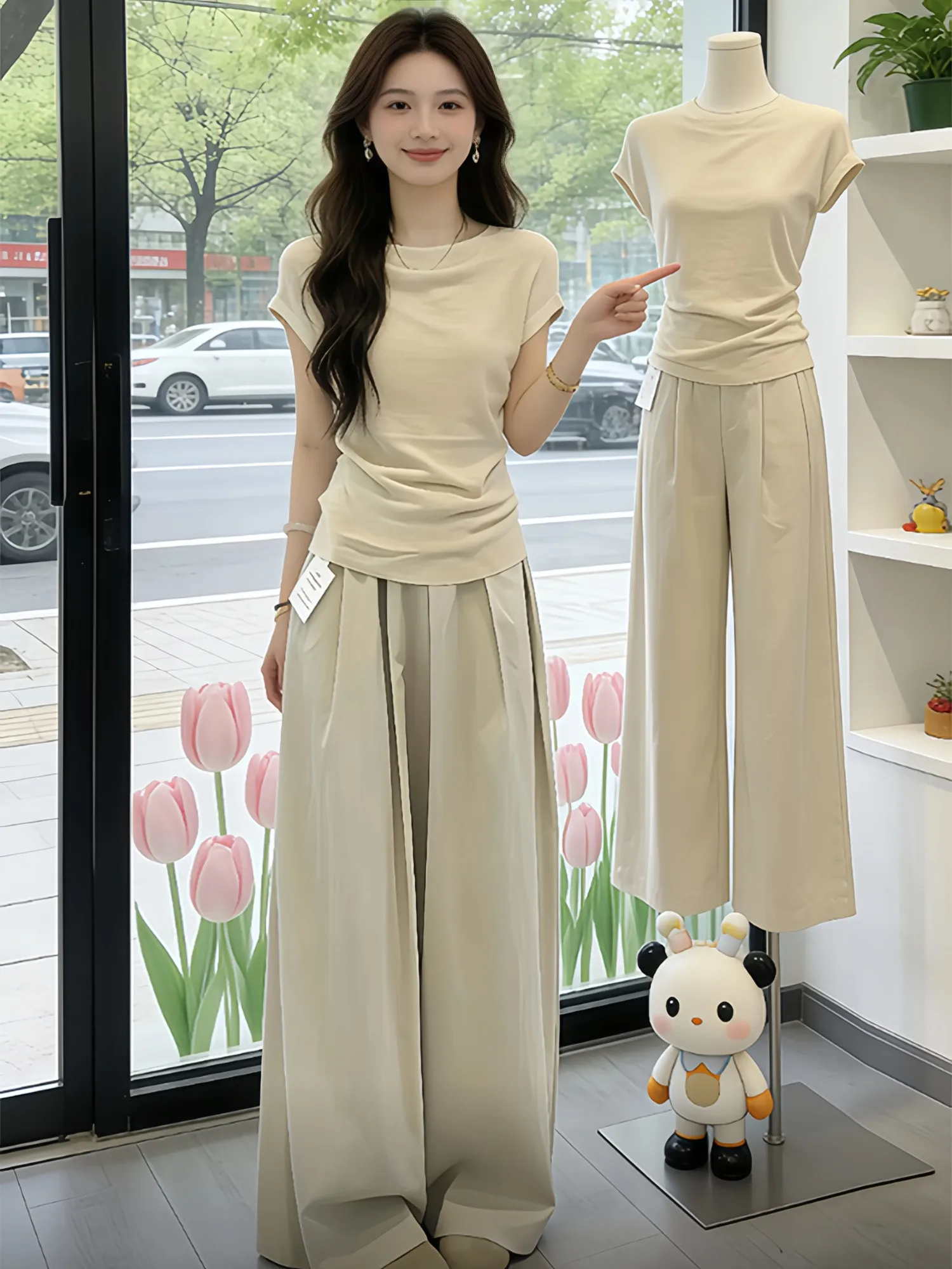 Summer Fashion Set Women's Slim Fit Short Sleeve T-Shirt Straight Leg Pants Two Piece Set Breathable Casual Wear
Summer Fashion Set Women's Slim Fit Short Sleeve T-Shirt Straight Leg Pants Two Piece Set Breathable Casual Wear