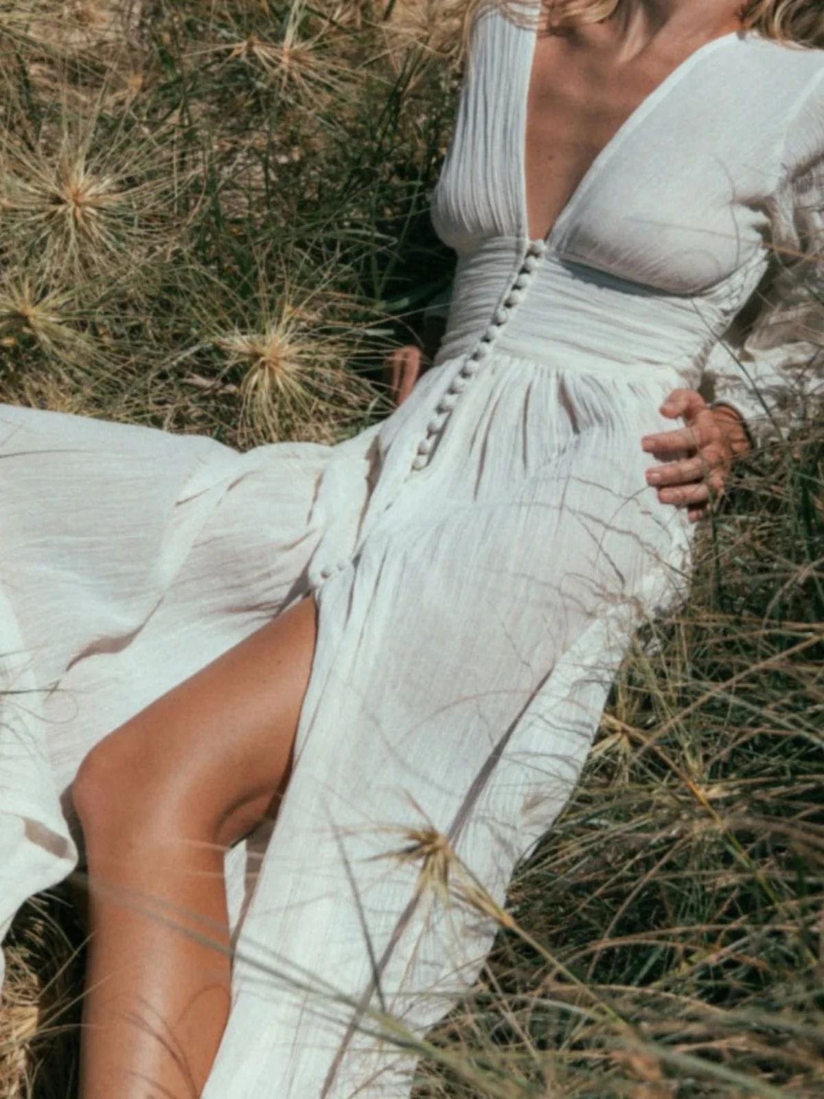 Vintage Vne Pleated Slit Dr High Waist Long Sve ort Summer Dr for Women in Their 20s And 30s Street Sle
Vintage Vne Pleated Slit Dr High Waist Long Sve ort Summer Dr for Women in Their 20s And 30s Street Sle