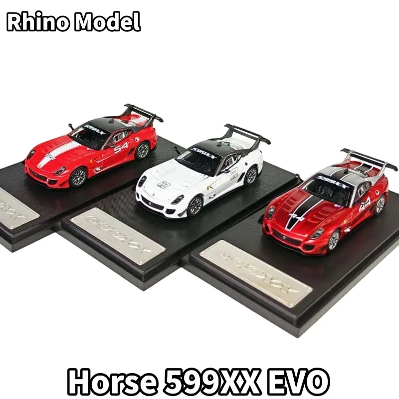 Rhino Model 1:64 Jumping Horse 599XX EVO Cast-pressed Simulation Static Alloy Car Model, Boys' Toy Collection Decoration Item.
Rhino Model 1:64 Jumping Horse 599XX EVO Cast-pressed Simulation Static Alloy Car Model, Boys' Toy Collection Decoration Item.