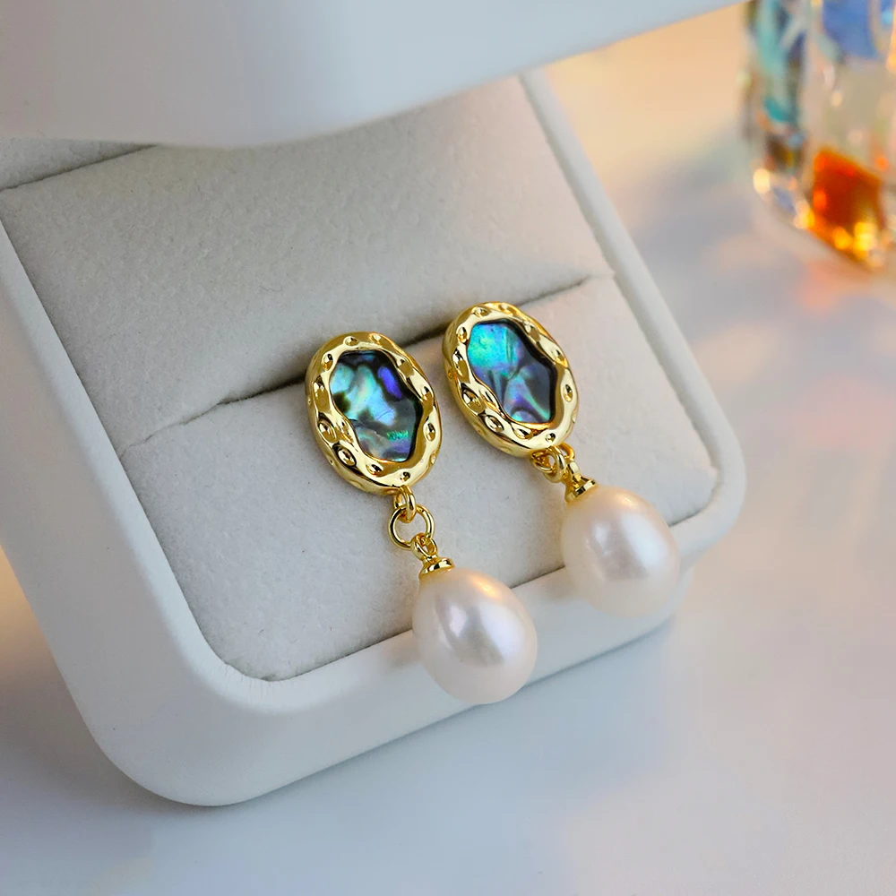 2025 Trendy Bohemian Green Earrings, 18K Gold Plated Copper Pearl Jewelry, Elegant Emerald Accent Studs for Women Daily
2025 Trendy Bohemian Green Earrings, 18K Gold Plated Copper Pearl Jewelry, Elegant Emerald Accent Studs for Women Daily