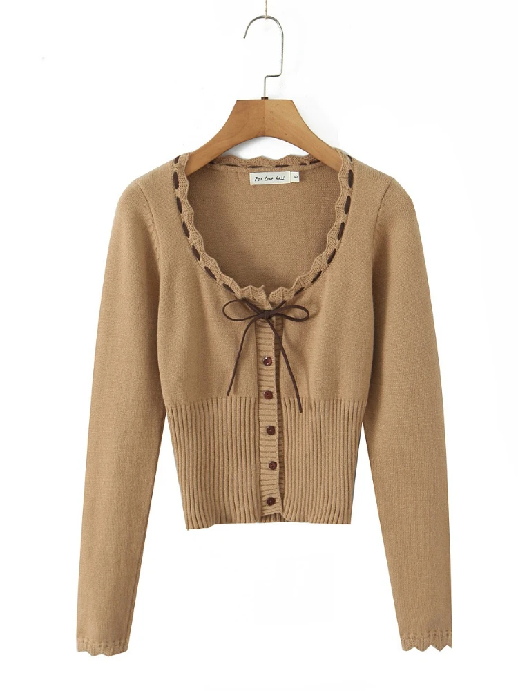Korobov Autumn French style vintage u neck long sleeve Single breasted solid slim drawstring Knitted cardigan
Korobov Autumn French style vintage u neck long sleeve Single breasted solid slim drawstring Knitted cardigan
