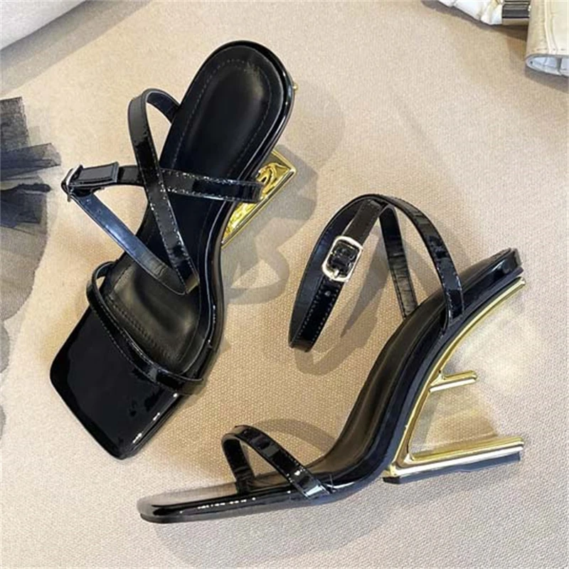 Sexy Ladies High Heels Fashion Designer Women Sandals Summer Elegant Narrow Band Cross Straps Heels Women Luxury Dress Pumps New
Sexy Ladies High Heels Fashion Designer Women Sandals Summer Elegant Narrow Band Cross Straps Heels Women Luxury Dress Pumps New