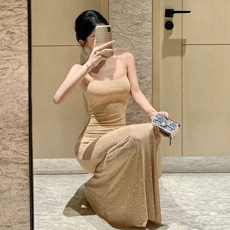 French Style Rhinestone Strap Dress Women's Summer Slim Fit Sexy Long Dress Fashion Female Clothes
French Style Rhinestone Strap Dress Women's Summer Slim Fit Sexy Long Dress Fashion Female Clothes