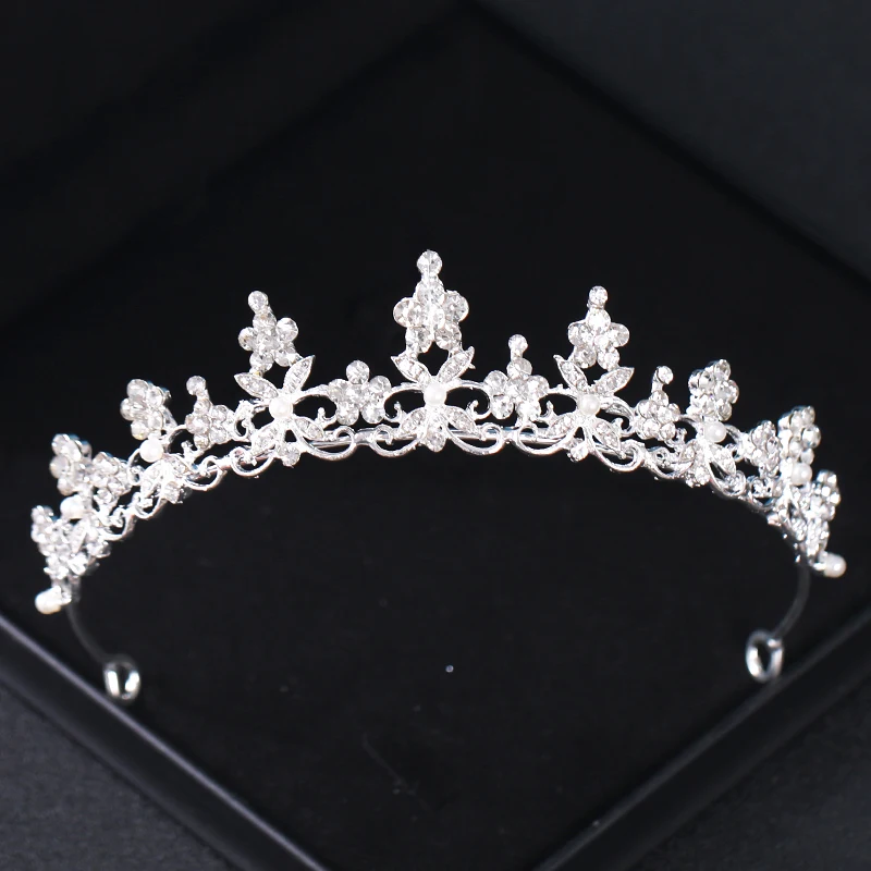 Trendy Wedding Crown Hair Accessories Rhinestone Crystal Crown Rose gold Color Bride Hair Accessories Jewelry Wedding Crown
Trendy Wedding Crown Hair Accessories Rhinestone Crystal Crown Rose gold Color Bride Hair Accessories Jewelry Wedding Crown