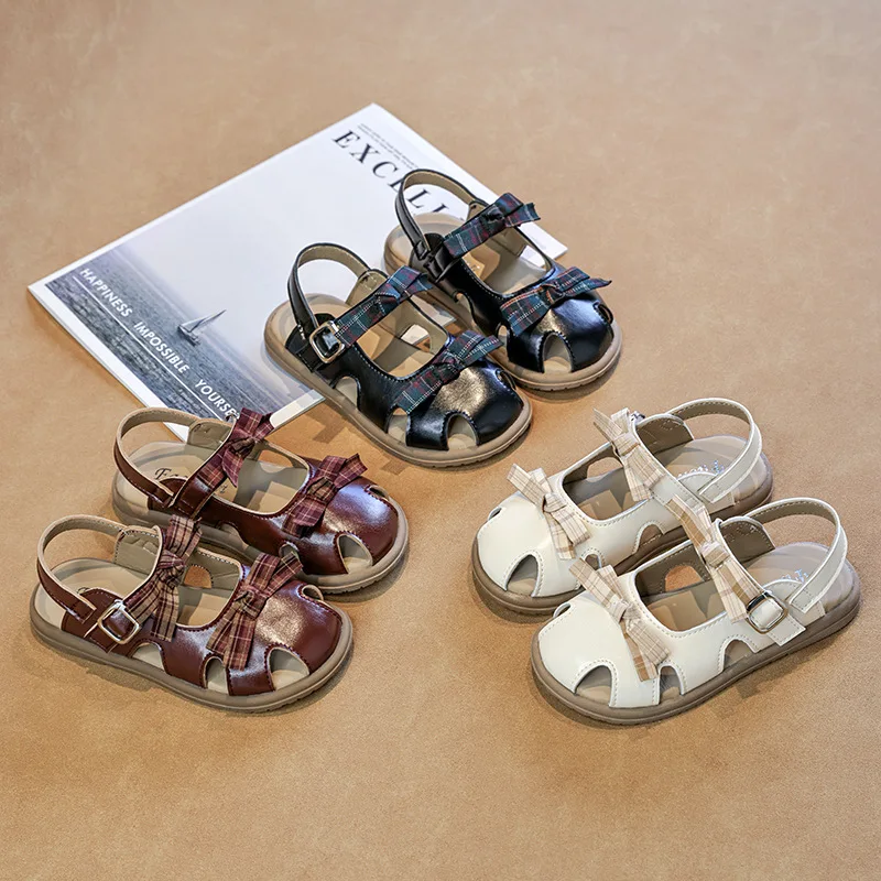 Summer Children’s Outdoor Sandals Fashion Plaid Bow Girls Princess Sandals Hollow-out Anti-kick Kid School Flat Sandals Non-slip
Summer Children’s Outdoor Sandals Fashion Plaid Bow Girls Princess Sandals Hollow-out Anti-kick Kid School Flat Sandals Non-slip