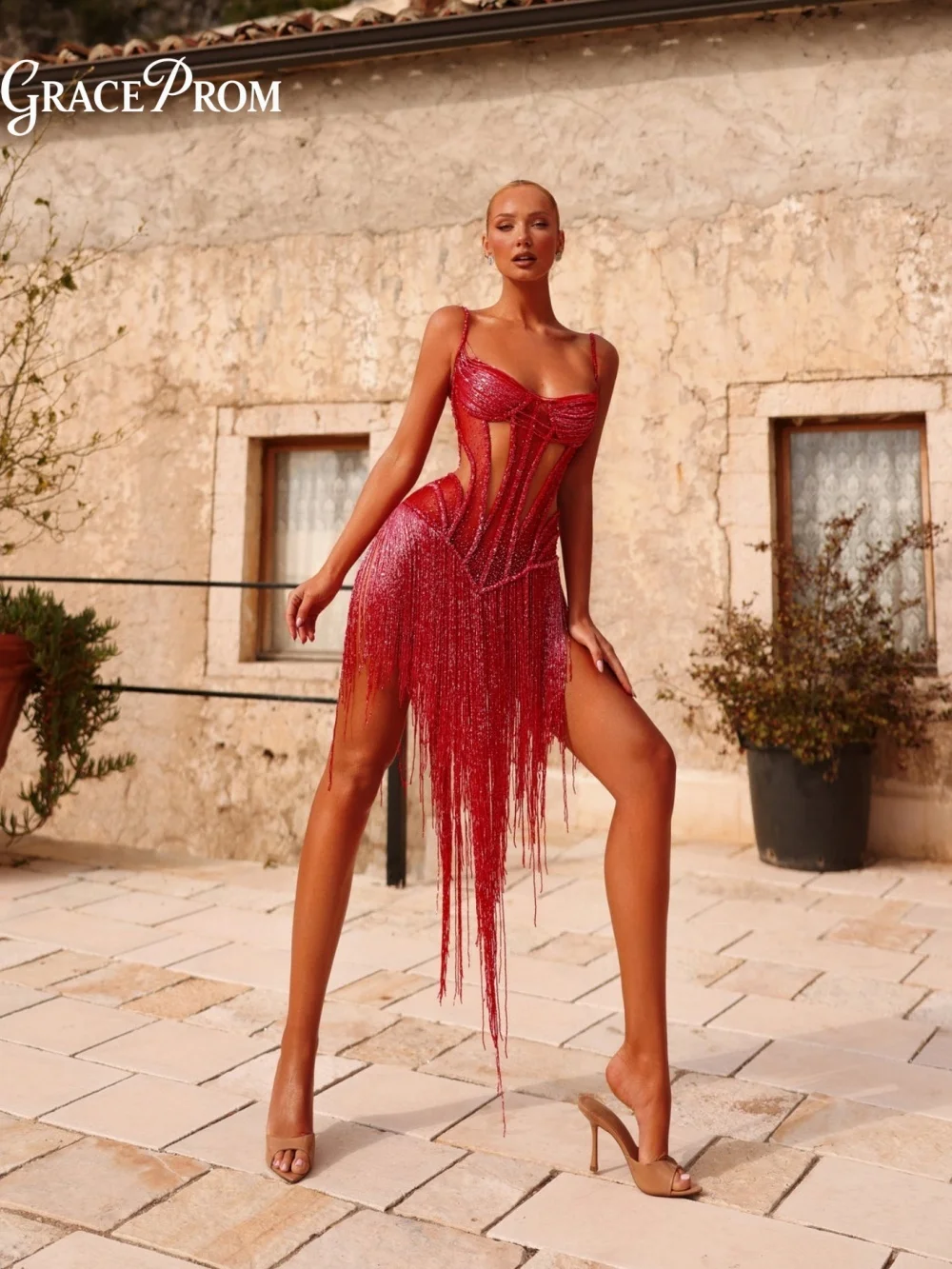 Elegant Red Mini Dress Spaghetti Strap Sweetheart Neck Bead Fringe Cutout Party Dress Evening Gown Wedding Guests فساتين سهرة
Elegant Red Mini Dress Spaghetti Strap Sweetheart Neck Bead Fringe Cutout Party Dress Evening Gown Wedding Guests فساتين سهرة