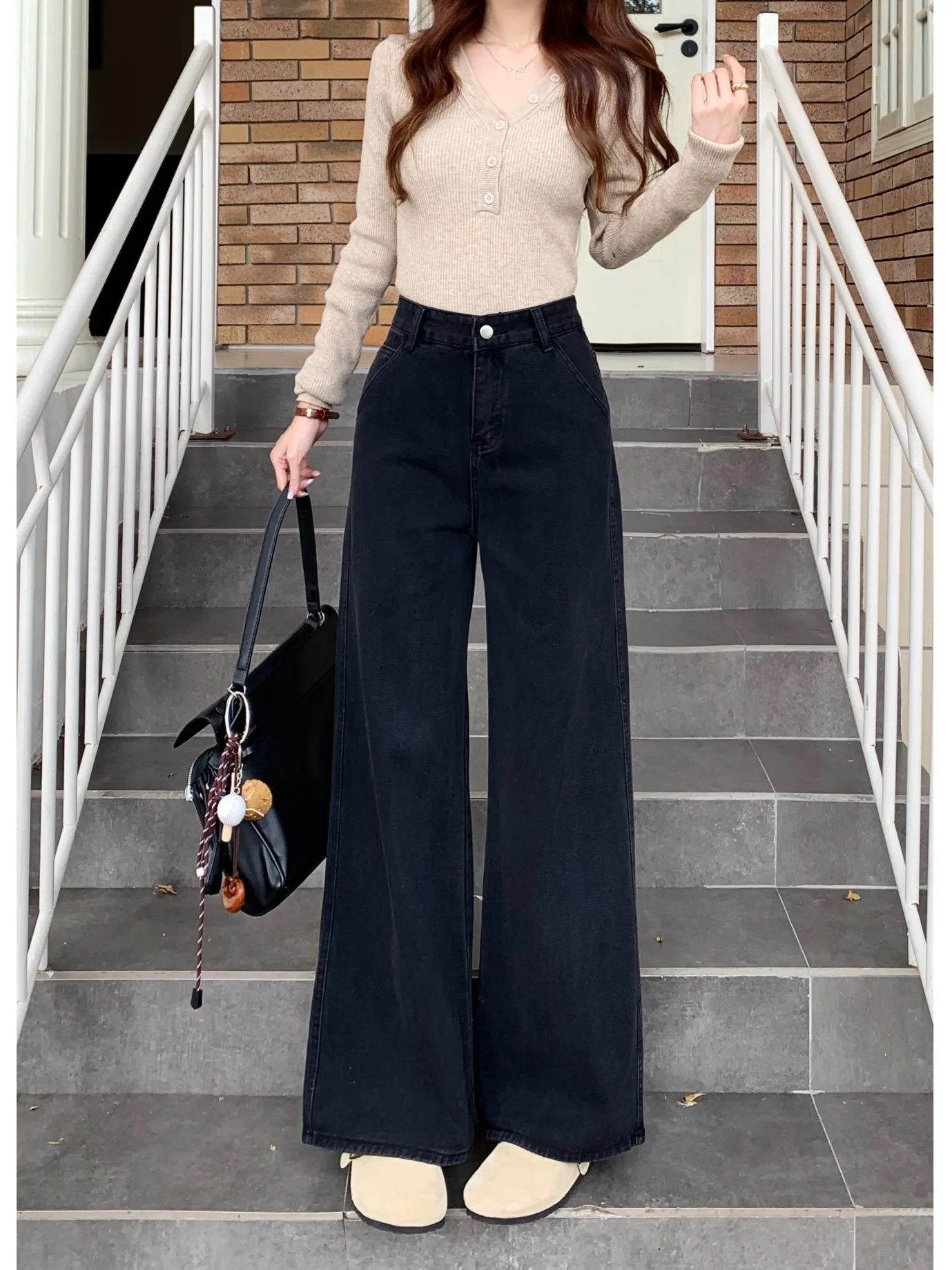 High Waist Wide Leg Black Denim Jeans Women's Spring New Straight Drape Loose Slimming Floor-Length Pants Casual Style
High Waist Wide Leg Black Denim Jeans Women's Spring New Straight Drape Loose Slimming Floor-Length Pants Casual Style