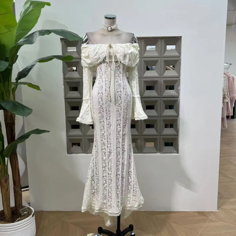 DGDG Design Sense, сплошной цвет, весна 2023, новое женское романтическое элегантное кружевное длинное платье на одно плечо с рогом и длинными рукавами для похудения
DGDG Design Sense, сплошной цвет, весна 2023, новое женское романтическое элегантное кружевное длинное платье на одно плечо с рогом и длинными рукавами для похудения