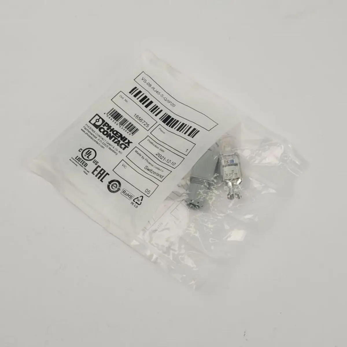 1656725 VS-08-RJ45-5-Q/IP20 connector
1656725 VS-08-RJ45-5-Q/IP20 connector