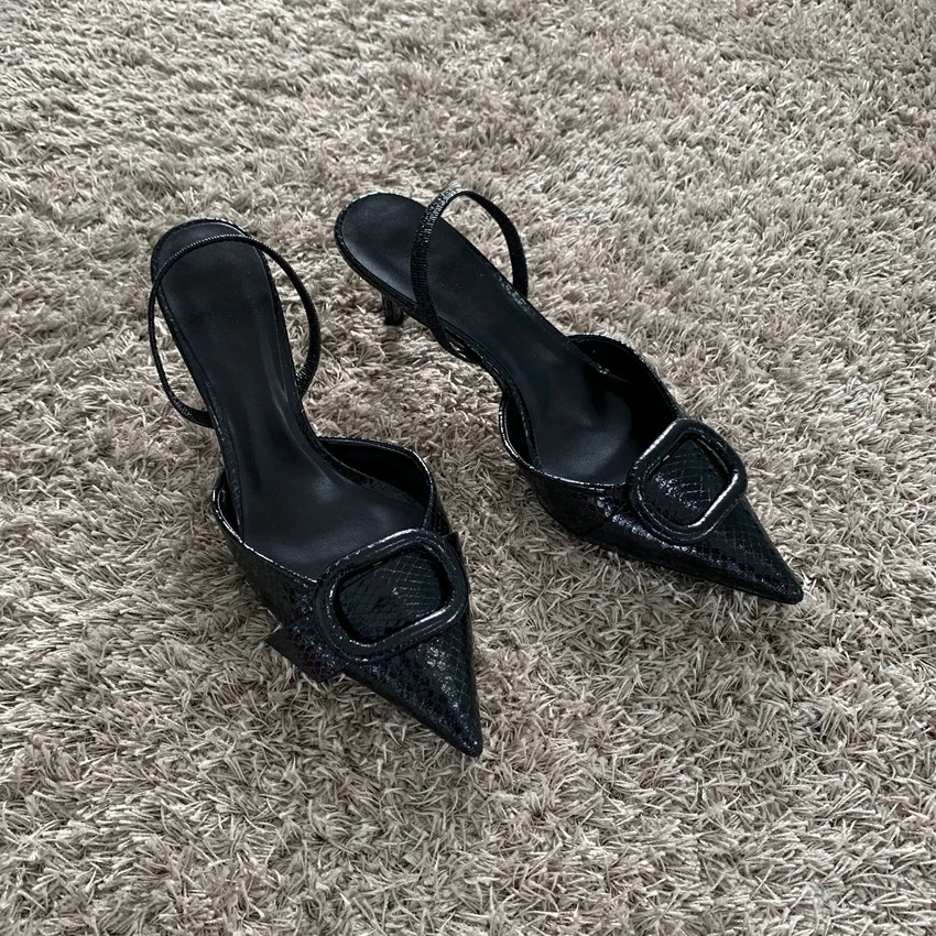 Fashion Black Leather Women Pumps Elegant Pointed Toe Office Work Ladies High Heeled Shoes 2025 Spring Dress Slingbacks Footwear
Fashion Black Leather Women Pumps Elegant Pointed Toe Office Work Ladies High Heeled Shoes 2025 Spring Dress Slingbacks Footwear