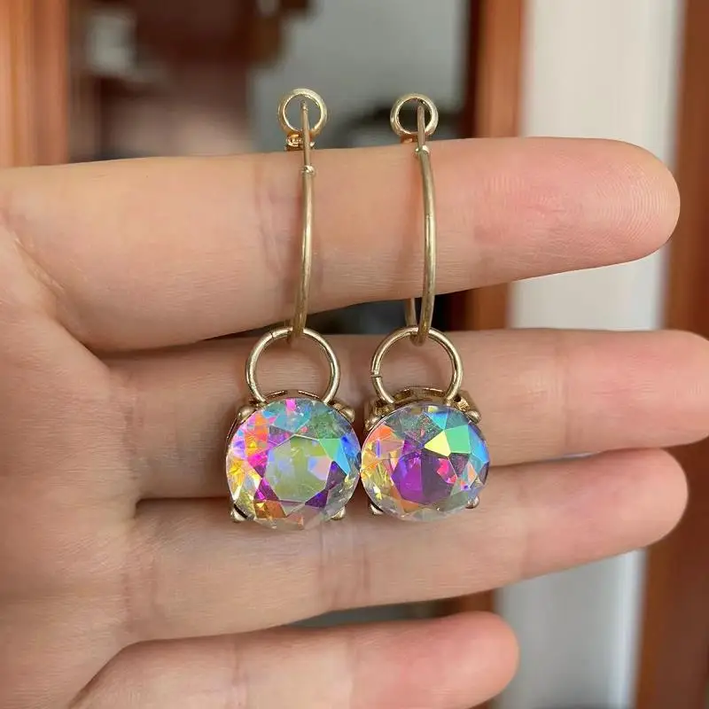 2022 New Vintage Gold Tone Circle 13 Colors Crystal Big Glass Dot Round Drop Earrings for Women
2022 New Vintage Gold Tone Circle 13 Colors Crystal Big Glass Dot Round Drop Earrings for Women