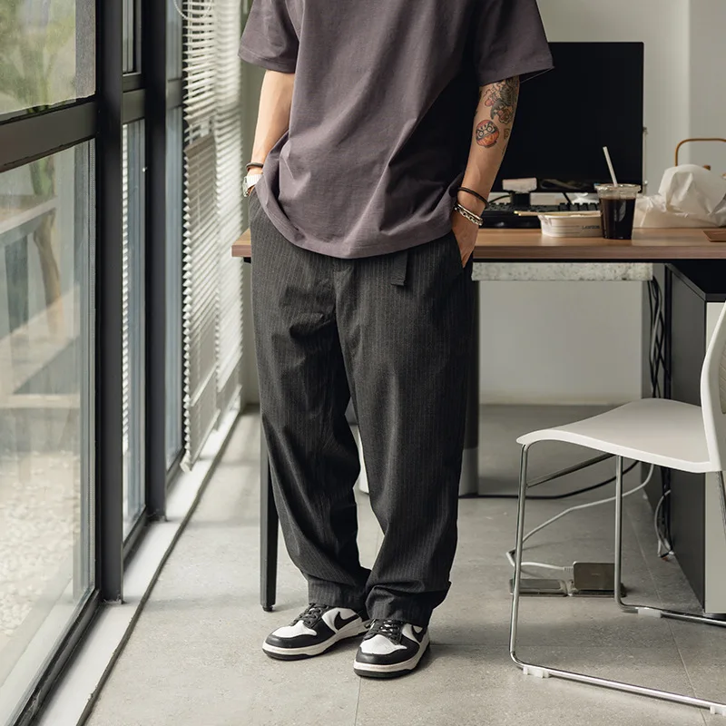 Мужские повседневные брюки с защитой от морщин, свободного кроя, в полоску, модные городские стильные длинные брюки для поездок на работу
Мужские повседневные брюки с защитой от морщин, свободного кроя, в полоску, модные городские стильные длинные брюки для поездок на работу