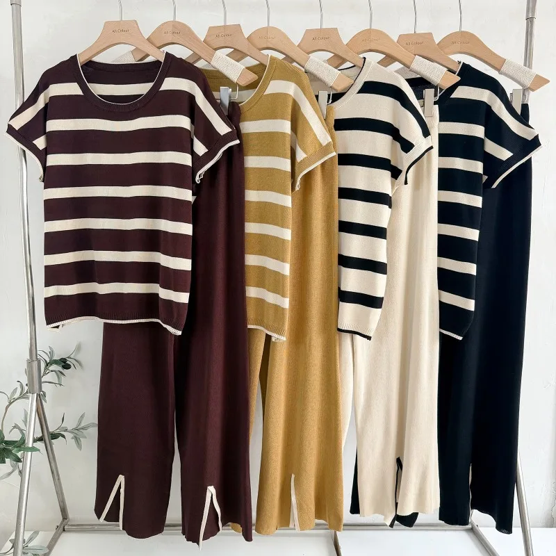 Fashion Versatile Round Neck Short Sleeve Striped Knitted Tops Women's High Waist Wide Leg Split Trousers Summer Two-piece Set
Fashion Versatile Round Neck Short Sleeve Striped Knitted Tops Women's High Waist Wide Leg Split Trousers Summer Two-piece Set