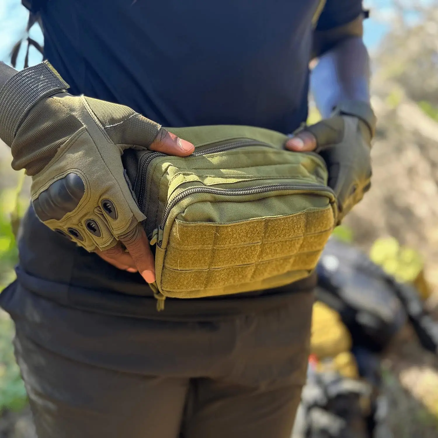 Outdoor Military Fan Sports Waist Bag Oxford Cloth Waterproof Multifunctional Cross-Back Multifunctional Hanging Bag 
Outdoor Military Fan Sports Waist Bag Oxford Cloth Waterproof Multifunctional Cross-Back Multifunctional Hanging Bag