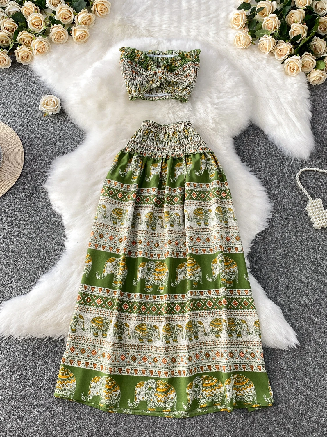 Printing Vintage Beach 2 Piece Sets Women Long Skirt Outfit Fashion Strapless Crop Top and High Waist Skirt Two Piece Set
Printing Vintage Beach 2 Piece Sets Women Long Skirt Outfit Fashion Strapless Crop Top and High Waist Skirt Two Piece Set
