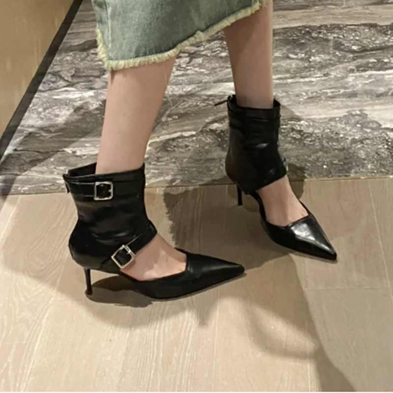 Sandals For Women Summer New Designer Luxury Brand Pointed Toe Buckle Female High Heels Ankle Boots Concise Stylish women shoes
Sandals For Women Summer New Designer Luxury Brand Pointed Toe Buckle Female High Heels Ankle Boots Concise Stylish women shoes