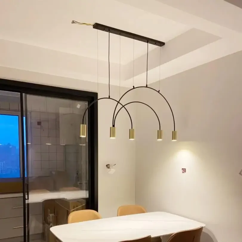 Nordic MTYU Dinning Brief Room Chandelier Lighting Modern Designer Office Chandelier Light Vintage Spot Hanging Lights /LED Lamp
Nordic MTYU Dinning Brief Room Chandelier Lighting Modern Designer Office Chandelier Light Vintage Spot Hanging Lights /LED Lamp
