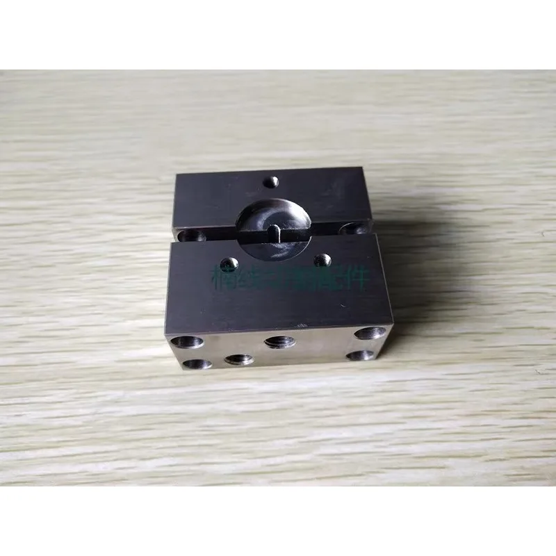 EDM Parts Upper Die Guide Base A290-8111-X751 Guide Base 55*51*26mm For FANUC α - i series CNC Wire Cutting Machine
EDM Parts Upper Die Guide Base A290-8111-X751 Guide Base 55*51*26mm For FANUC α - i series CNC Wire Cutting Machine