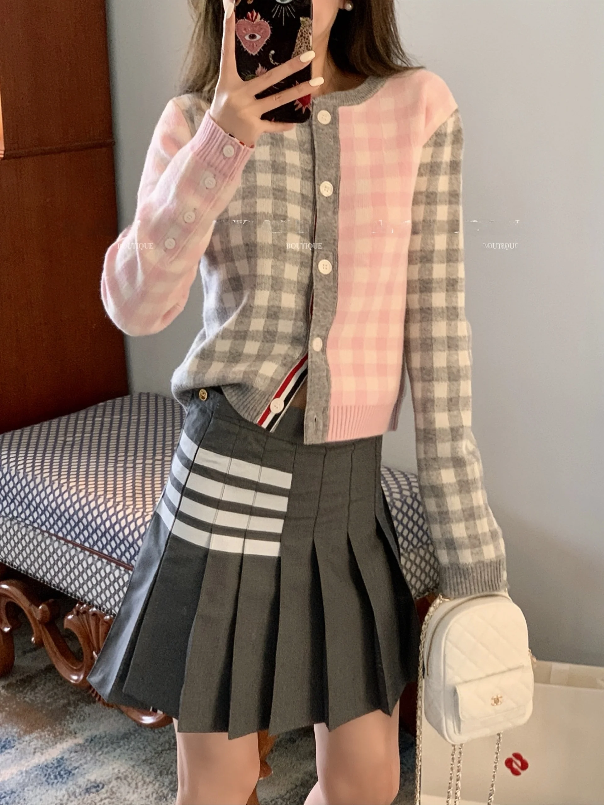 Ele Woolen Knitted round Ne Open Cardigan High Version Sweet School Sle Color Blo Plaid Design Long Sve Girls Sw...
Ele Woolen Knitted round Ne Open Cardigan High Version Sweet School Sle Color Blo Plaid Design Long Sve Girls Sw...