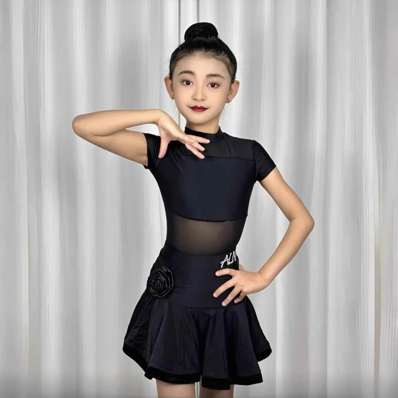 Children's Latin dance costume 2025 new girls' autumn and winter practice training suit set with a high-end feel dance dress
Children's Latin dance costume 2025 new girls' autumn and winter practice training suit set with a high-end feel dance dress