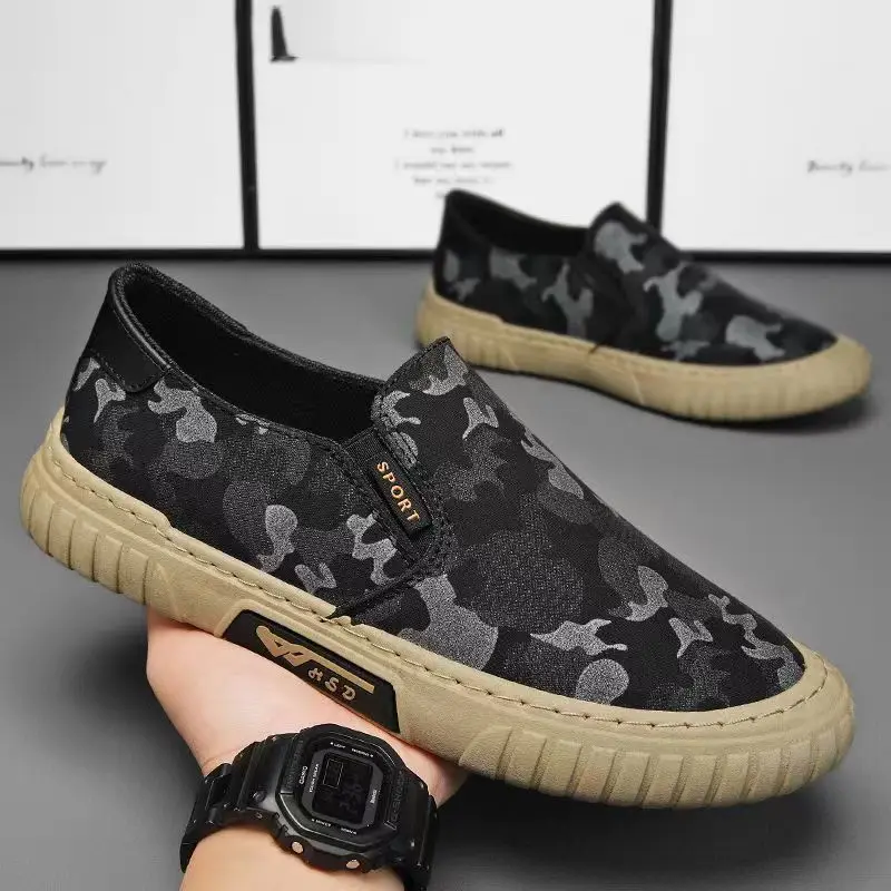 Camouflage Canvas Men's Shoes Summer Breathable Sports and Casual Shoes Low-top Comfortable Men Sneaker Old Beijing Cloth Shoes
Camouflage Canvas Men's Shoes Summer Breathable Sports and Casual Shoes Low-top Comfortable Men Sneaker Old Beijing Cloth Shoes