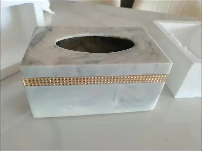 Luxury Resin Removable Tissue Box European Paper Case Paper holder Home Decoration Hotel Supplies Pumping Paper Tissue Canister
Luxury Resin Removable Tissue Box European Paper Case Paper holder Home Decoration Hotel Supplies Pumping Paper Tissue Canister