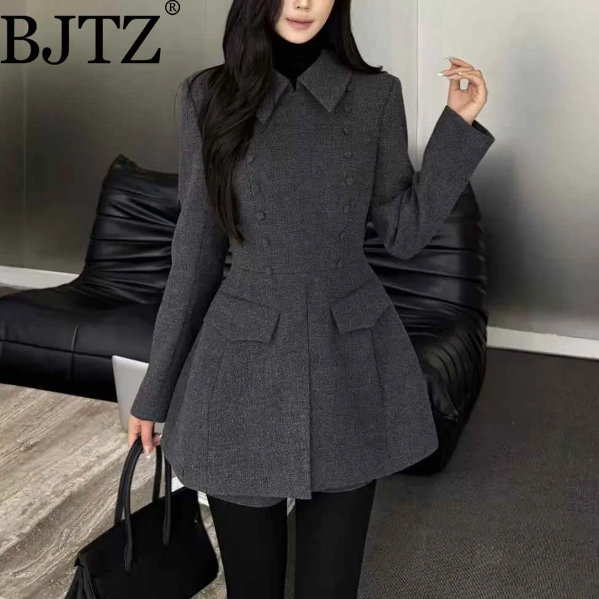 BJJTZ Women’s 2025 Winter Oversized Trench Coat, Designer Notched Collar Elegant Jacket High-Quality Warm Comfortable Outerwear
BJJTZ Women’s 2025 Winter Oversized Trench Coat, Designer Notched Collar Elegant Jacket High-Quality Warm Comfortable Outerwear