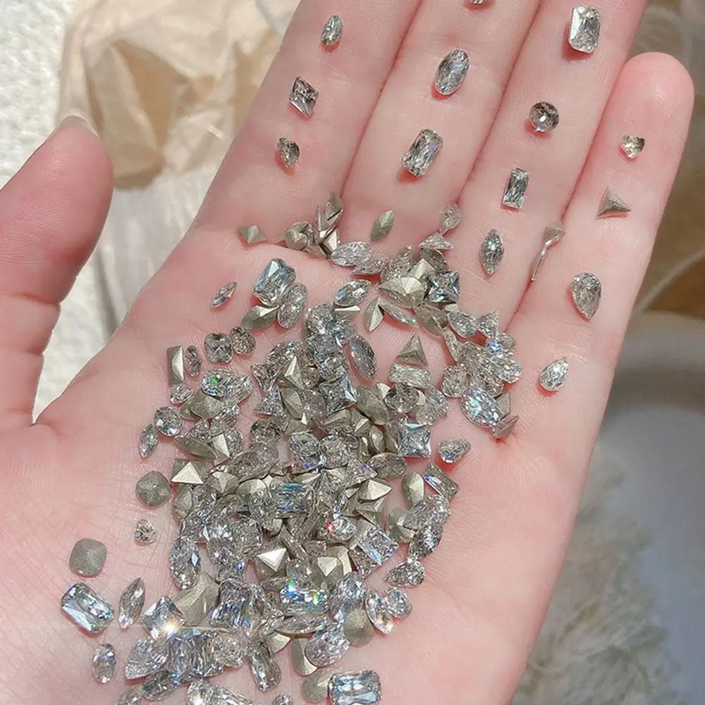 10 Pcs 5A White Zircon Nail Art Accessories Flat Bottom Super Flash Shaped Bare Zirconium Nail Drill Geometric Rhinestone
10 Pcs 5A White Zircon Nail Art Accessories Flat Bottom Super Flash Shaped Bare Zirconium Nail Drill Geometric Rhinestone