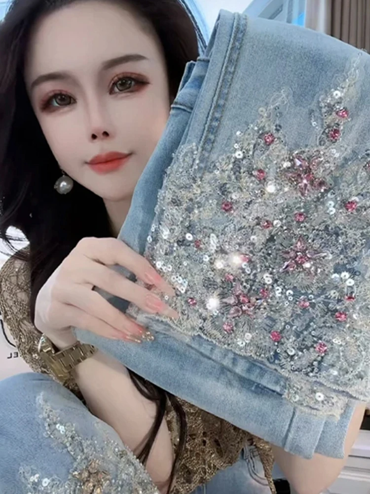 Fashion heavy industry diamond studded sequin jeans women's spring summer 2025 new high waisted slimming straight leg pants
Fashion heavy industry diamond studded sequin jeans women's spring summer 2025 new high waisted slimming straight leg pants