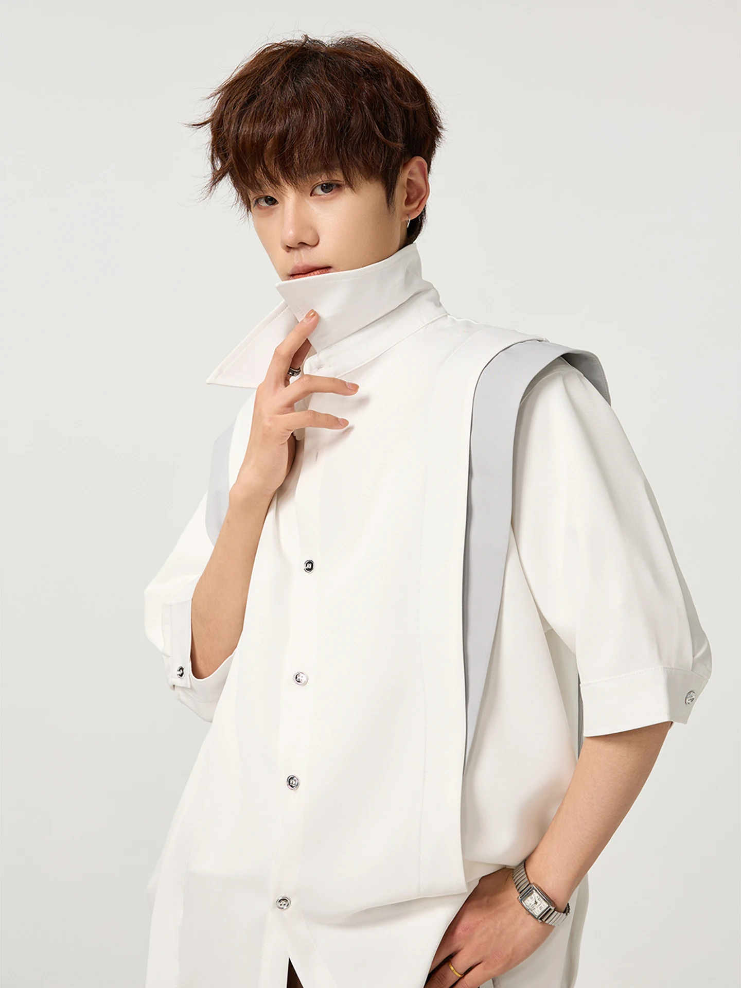 American High Street Color Block Shoulder Men's Short Sleeve Loose Fit Shirt Summer Trendy Brand Splice Design Casual Shirt
American High Street Color Block Shoulder Men's Short Sleeve Loose Fit Shirt Summer Trendy Brand Splice Design Casual Shirt