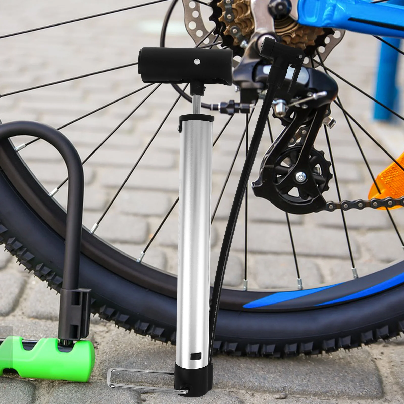 Portable Bike Tire Aluminum Alloy Bicycle Inflation Tool Compact Light Household Cycling Travel Air Pump For Balls Cycles Tires
Portable Bike Tire Aluminum Alloy Bicycle Inflation Tool Compact Light Household Cycling Travel Air Pump For Balls Cycles Tires