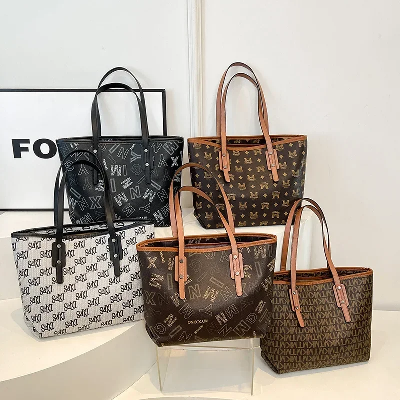 2025 Summer New! Women's Leather Tote Bag | Retro Floral Print | Shoulder/Handheld | Work & Travel | Luxury Designer Style
2025 Summer New! Women's Leather Tote Bag | Retro Floral Print | Shoulder/Handheld | Work & Travel | Luxury Designer Style