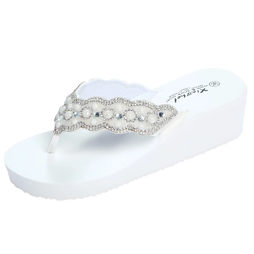 Pearl Rhinestone Beach Sandals Non Slip Summer Women Shoes Flops Artificial Pu Bride Comfortable Sole Design Long Wear Women
Pearl Rhinestone Beach Sandals Non Slip Summer Women Shoes Flops Artificial Pu Bride Comfortable Sole Design Long Wear Women