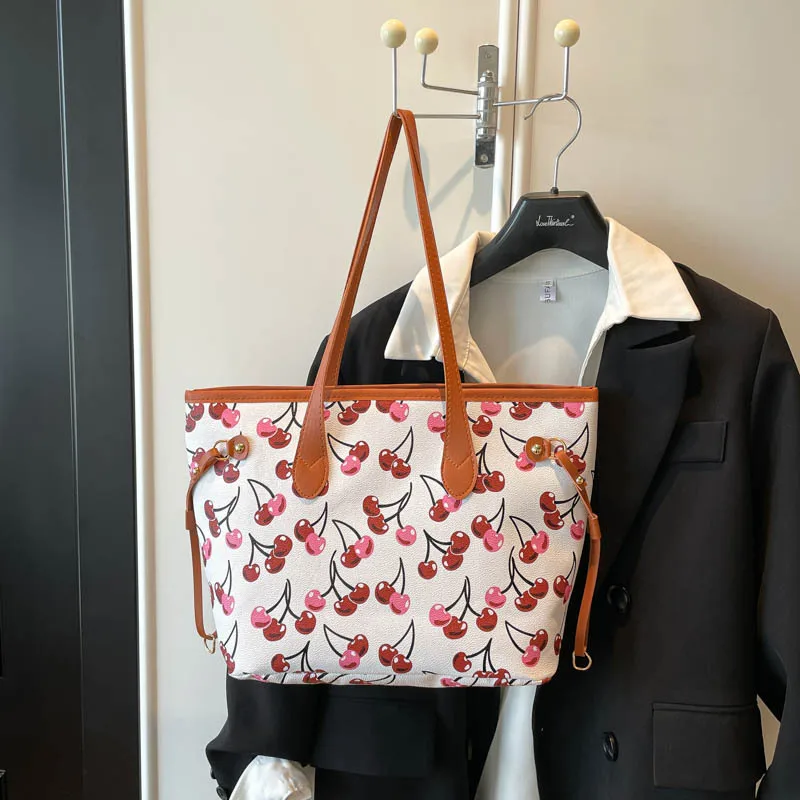 Cross-border large-capacity bag women's 2026 summer new versatile fashion single shoulder trend commuting retro casual tote bag
Cross-border large-capacity bag women's 2026 summer new versatile fashion single shoulder trend commuting retro casual tote bag