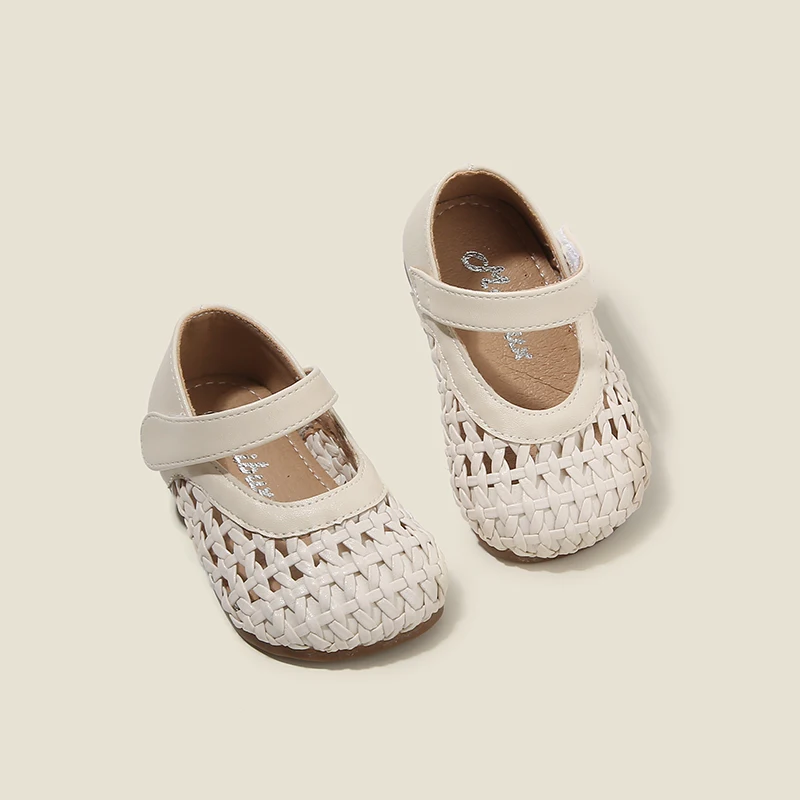 Детская обувь, детская плетеная маленькая кожаная обувь, обувь принцессы с вырезами, весенне-летняя детская прогулочная обувь, обувь для девочек
Детская обувь, детская плетеная маленькая кожаная обувь, обувь принцессы с вырезами, весенне-летняя детская прогулочная обувь, обувь для девочек