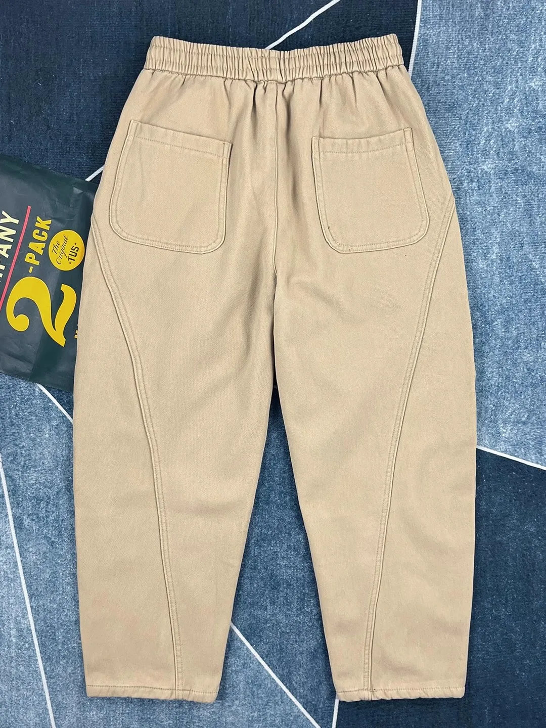 Thickened Fleece Winter Warm Cotton Pants Loose Straight Casual Trousers Men Elastic Waist Long Pants Japanese Kaki Pants
Thickened Fleece Winter Warm Cotton Pants Loose Straight Casual Trousers Men Elastic Waist Long Pants Japanese Kaki Pants