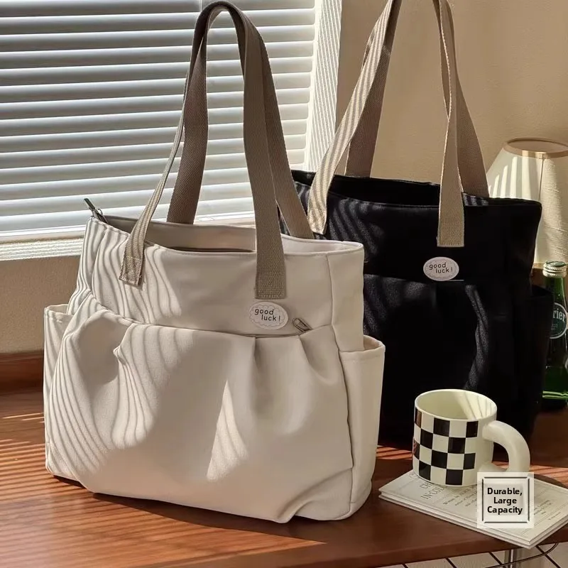 Original Pleated Large Capacity Artistic Canvas Commuter Tote Bag Casual Versatile Student Simple Ladies Single Shoulder Bag
Original Pleated Large Capacity Artistic Canvas Commuter Tote Bag Casual Versatile Student Simple Ladies Single Shoulder Bag