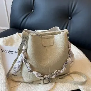 2025 Premium Textured Bucket Bag - Adjustable Crossbody Purse for Women, Spacious Shoulder Bag with Vintage Inspired Detailing
2025 Premium Textured Bucket Bag - Adjustable Crossbody Purse for Women, Spacious Shoulder Bag with Vintage Inspired Detailing