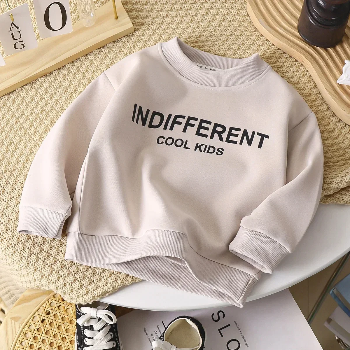 2023 Spring and Autumn Children's Pullover Sweater Long Sleeve Letter Printing Casual Loose Boys and Girls' Baby Top Coat
2023 Spring and Autumn Children's Pullover Sweater Long Sleeve Letter Printing Casual Loose Boys and Girls' Baby Top Coat